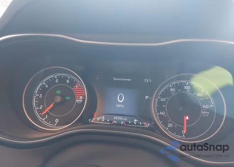 2020 Jeep Cherokee Trailhawk 4X4 from USA, damaged, VIN 1C4PJMBX2LD613831